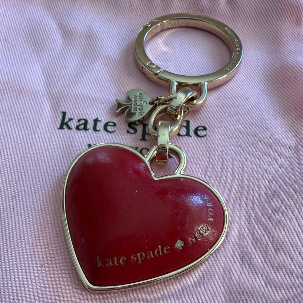 Kate Spade - Red Heart Keychain / Purse Charm - Picture 2 of 5